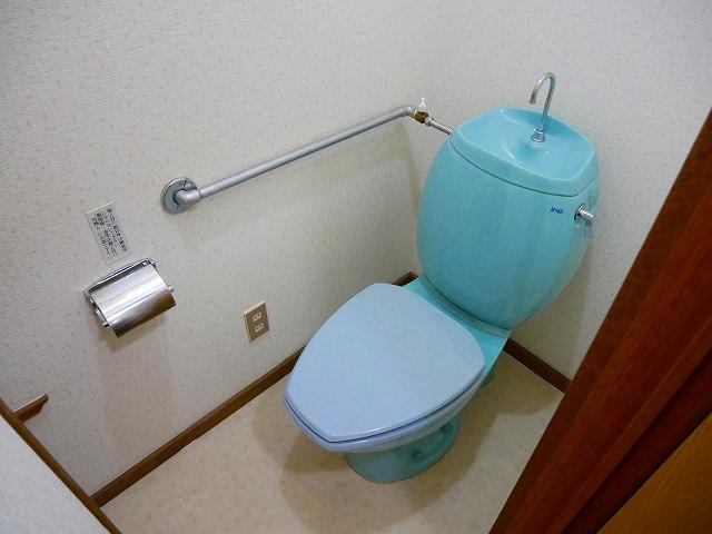 トイレ　トイレ