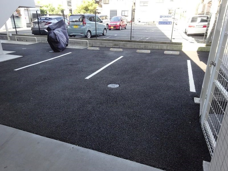 駐車場　空き状況要確認