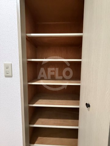 収納　ライフ北梅田　シューズボックス