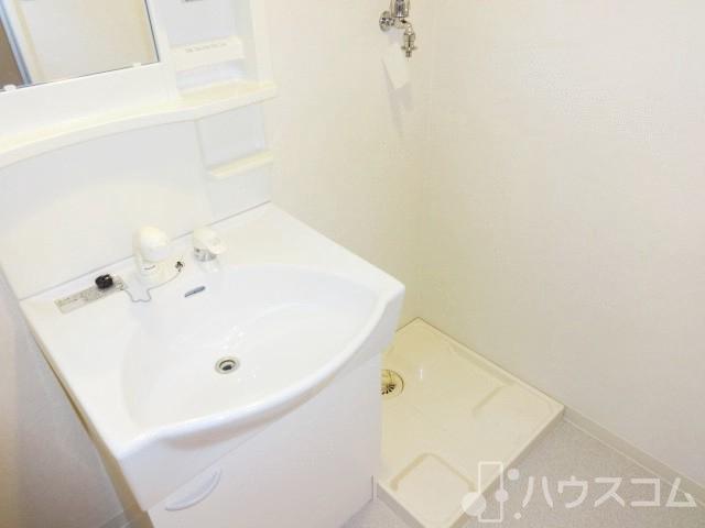 地下鉄御堂筋線 西中島南方駅 徒歩5分 10階建 築20年の内装写真