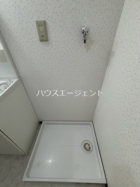 その他　室内洗濯機置き場です。
