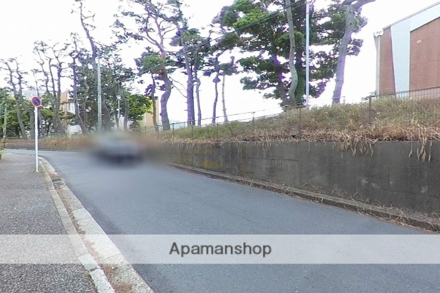 その他　前面道路（その他）まで0m