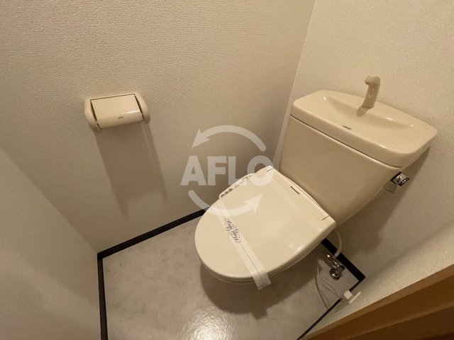 トイレ　シャルマンフジ福島　温水洗浄便座