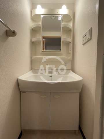 洗面設備　シャルマンフジ福島　独立洗面化粧台