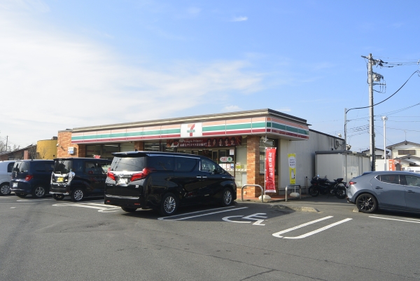 コンビニ　セブンイレブン水戸養護学校前店（コンビニ）まで534m