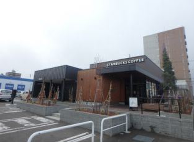 飲食店　スターバックスコーヒー（飲食店）まで150m