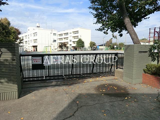 小学校　横浜市立旭小学校（小学校）まで518m