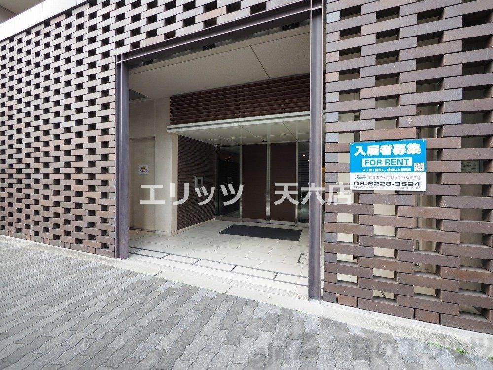 エントランス　エントランス