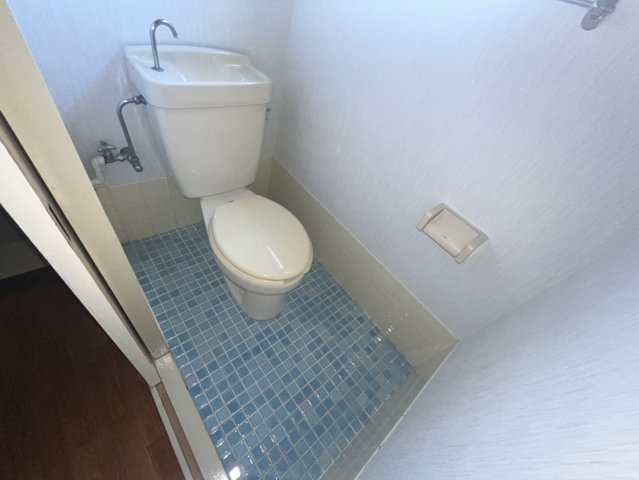 トイレ　シンプルで使いやすいトイレです