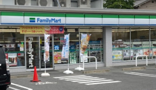コンビニ　ファミリーマート 千種天満通店（コンビニ）まで391m
