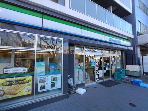 コンビニ　ファミリーマート中野弥生町本郷通り店（コンビニ）まで163m