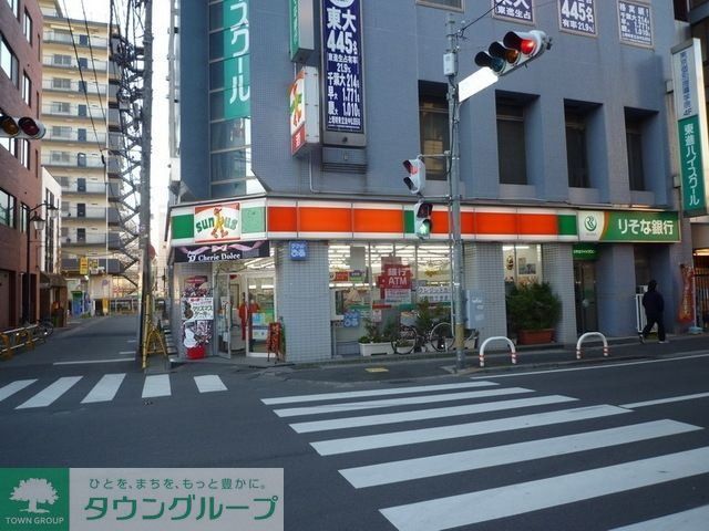 コンビニ　サンクス（コンビニ）まで110m