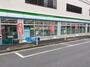 コンビニ　ファミリーマート（コンビニ）まで108m
