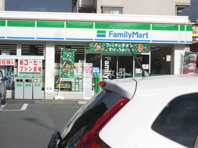 コンビニ　ファミリーマート 静岡大坪南店（コンビニ）まで571m