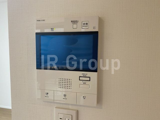 セキュリティ　モニター付きインターホン