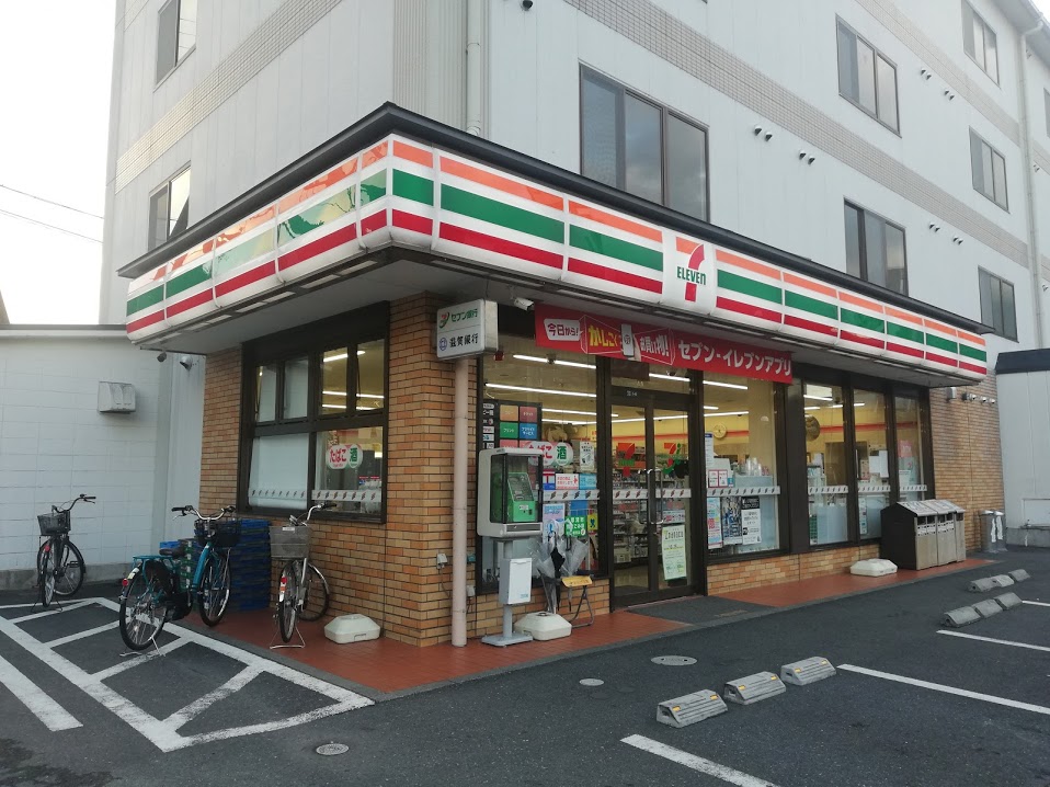 コンビニ　セブンイレブン草津パナソニック前店（コンビニ）まで141m