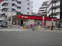 郵便局　熊本新屋敷郵便局（郵便局）まで303m