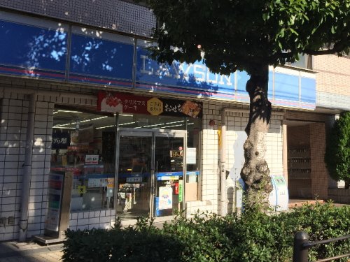 コンビニ　ローソン 上新庄三丁目店（コンビニ）まで79m