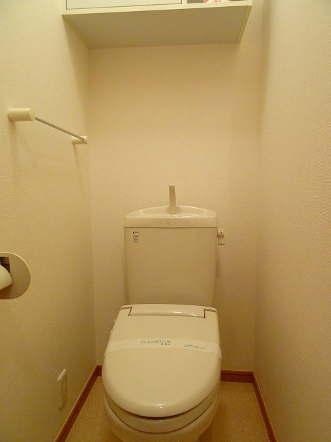 トイレ　清潔感のあるトイレです。