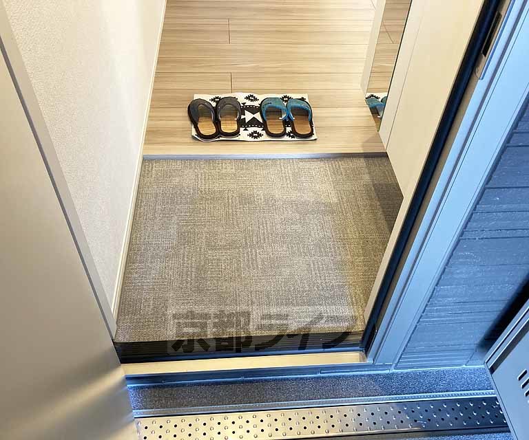 玄関　玄関部分です。