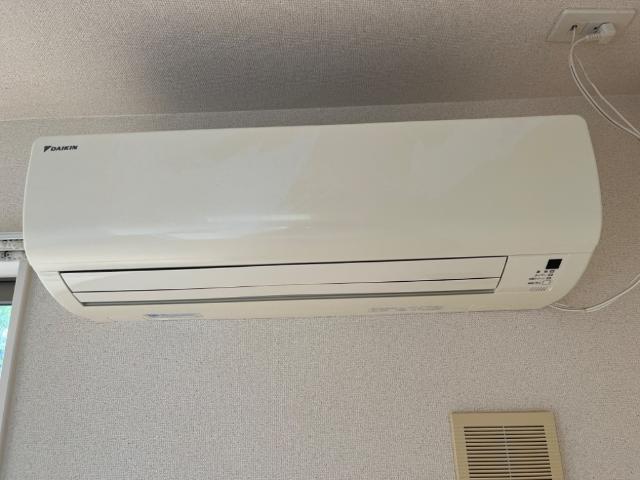 その他設備　エアコン（２台）