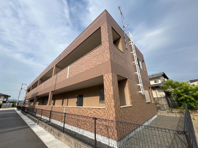 建物外観　外観写真（昼）