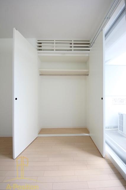 収納　ideos