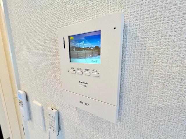 セキュリティ　カメラ付インターホン（イメージ）