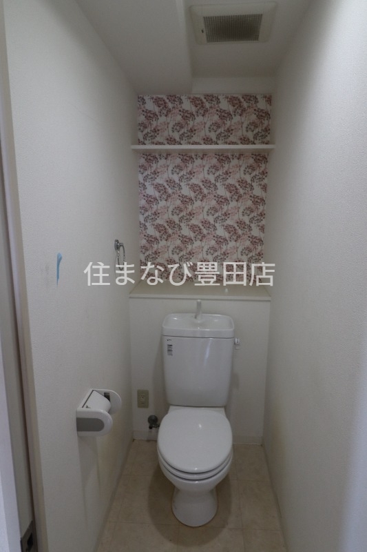 トイレ　同型タイプ