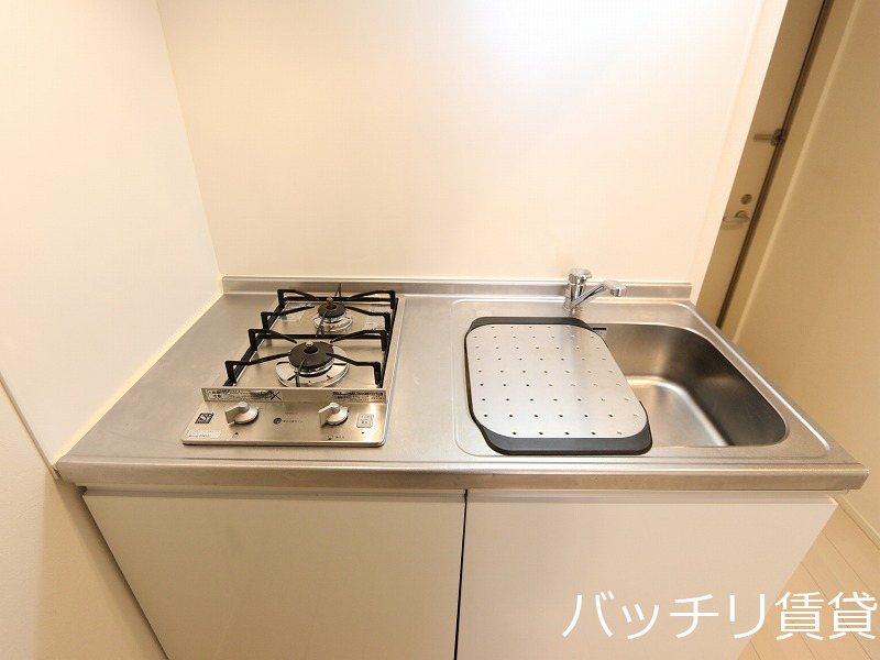 キッチン　同間取の為、現状を優先いたします。