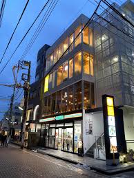 コンビニ　セブンイレブン 世田谷自由が丘駅南店（コンビニ）まで136m