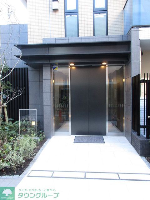 建物外観　2017年12月撮影