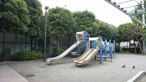 公園　西小岩三丁目児童遊園（公園）まで592m