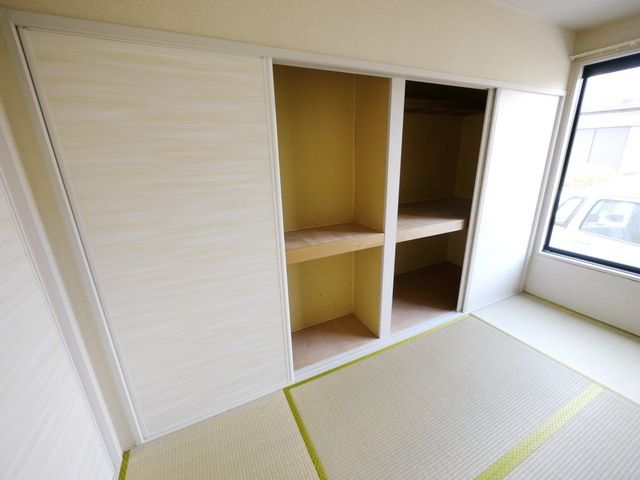 収納　★広々収納★