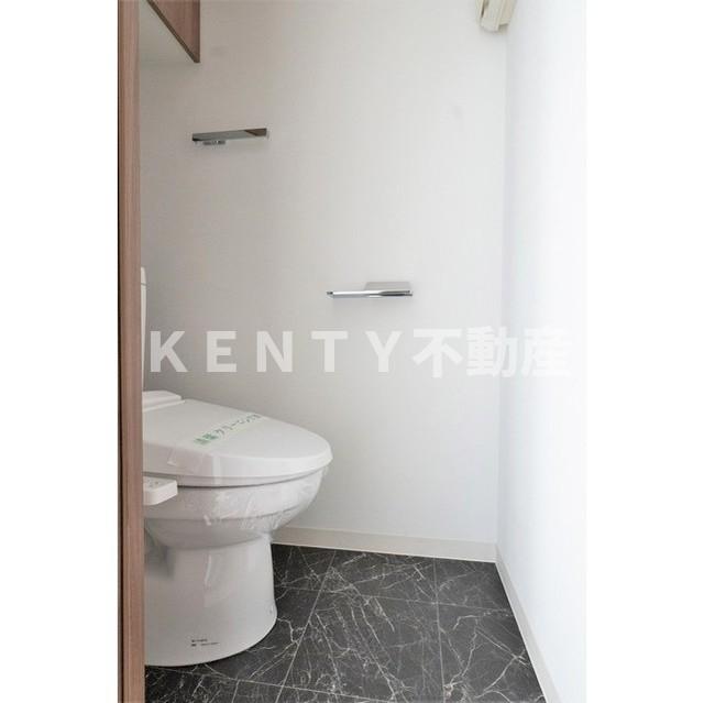 トイレ　落ち着いたトイレです