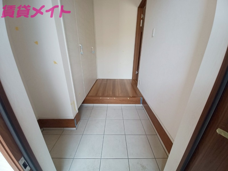 玄関　玄関