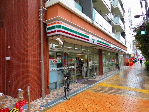 コンビニ　セブンイレブン 東大阪長堂1丁目店（コンビニ）まで537m