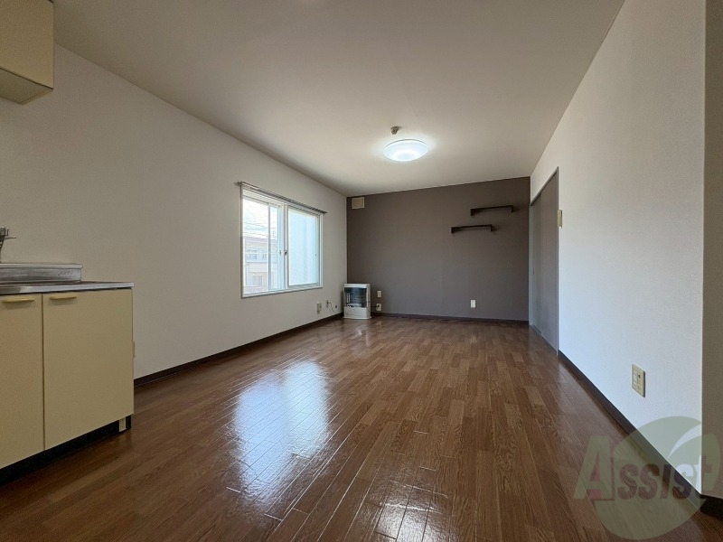 居室・リビング　広くてキレイなお部屋が広がっていて、充実した生活が送れそう。