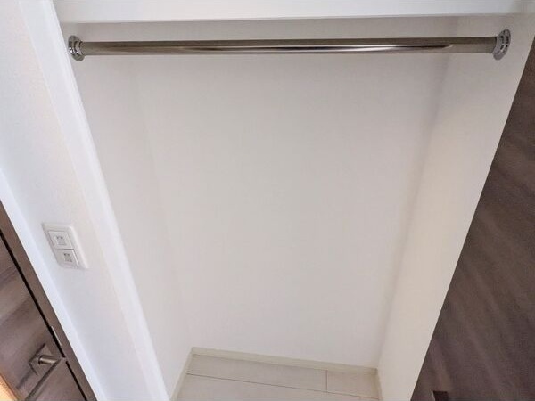 収納　同物件別部屋写真
