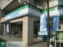 コンビニ　ファミリーマート百草園駅前店（コンビニ）まで800m