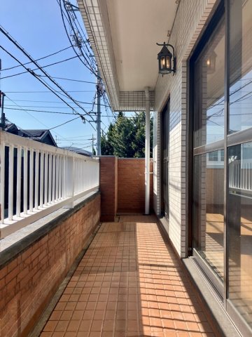 バルコニー　落ち着いた時間を過ごせるバルコニーです