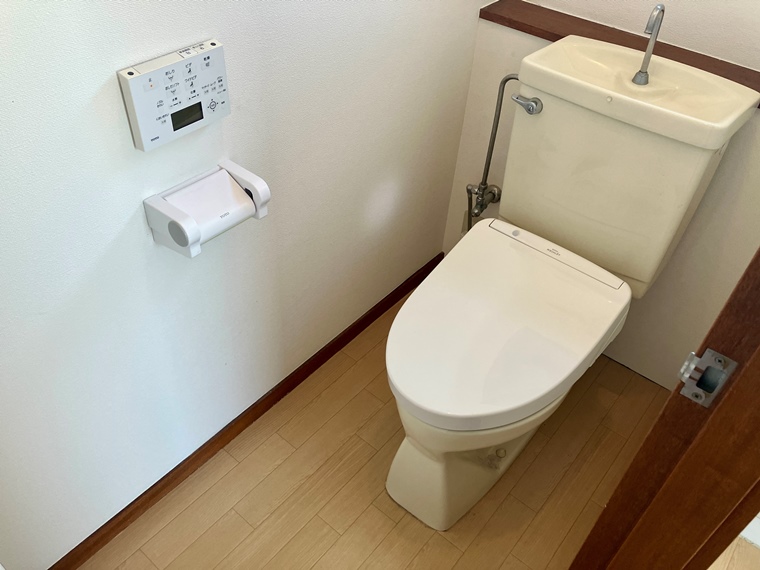 トイレ　シンプルで使いやすいトイレです