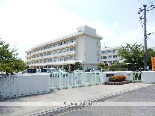 小学校　岡山市立旭操小学校（小学校）まで1261m