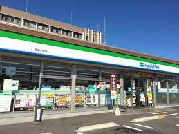 コンビニ　ファミリーマート国道小柿店（コンビニ）まで550m