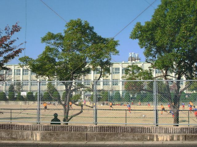 中学校　名古屋市立高針台中学校（中学校）まで430m