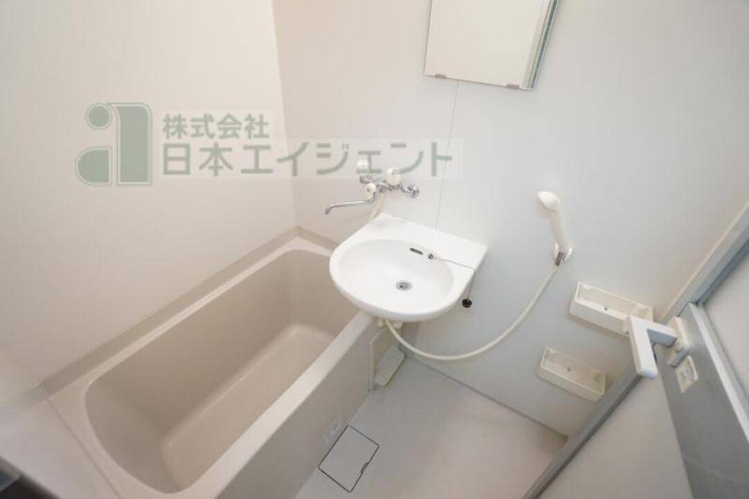 バス・シャワールーム　浴室