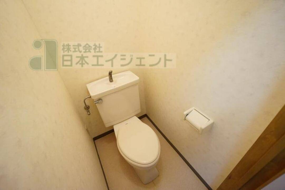 トイレ　トイレ
