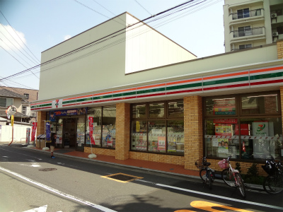 コンビニ　セブンイレブン下目黒6丁目店（コンビニ）まで1366m