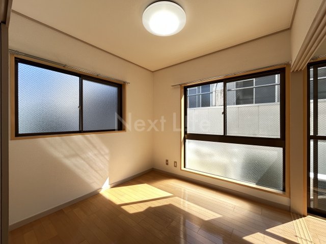メゾン東大和の居間写真