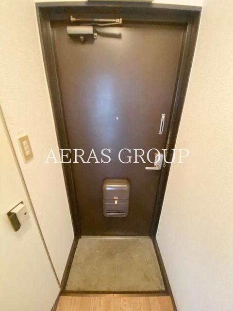 玄関　別部屋同仕様タイプ